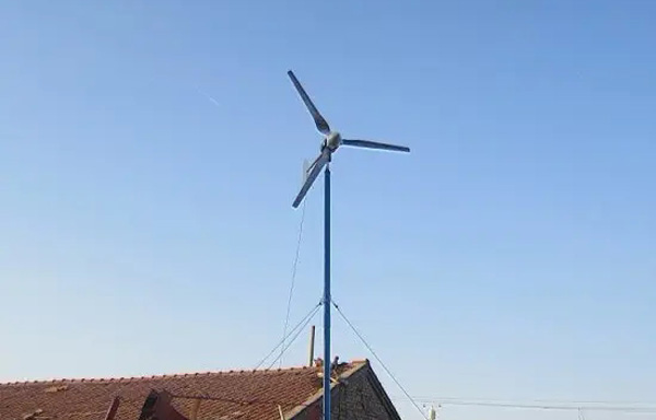 小型风力发电机关键部位的特点